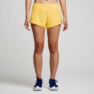 Saucony Outpace 2.5" Split Women's Shorts Yellow | CANADA MSTCRUZ