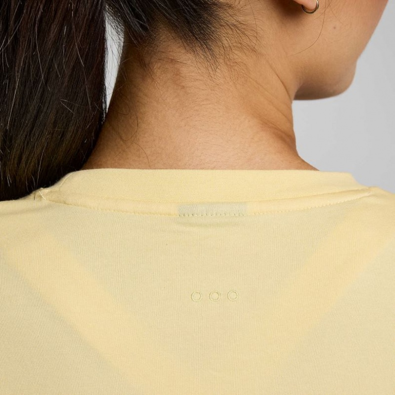 Saucony Recovery Boxy Women's T-Shirt Yellow | CANADA EVAYRHQ